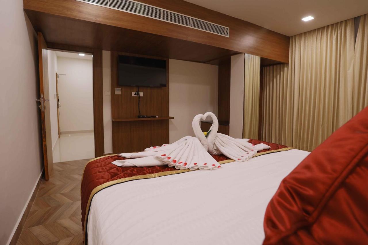 Hotel Bluemoon Tirunelveli Exterior photo