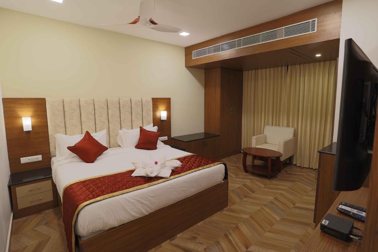 Hotel Bluemoon Tirunelveli Exterior photo