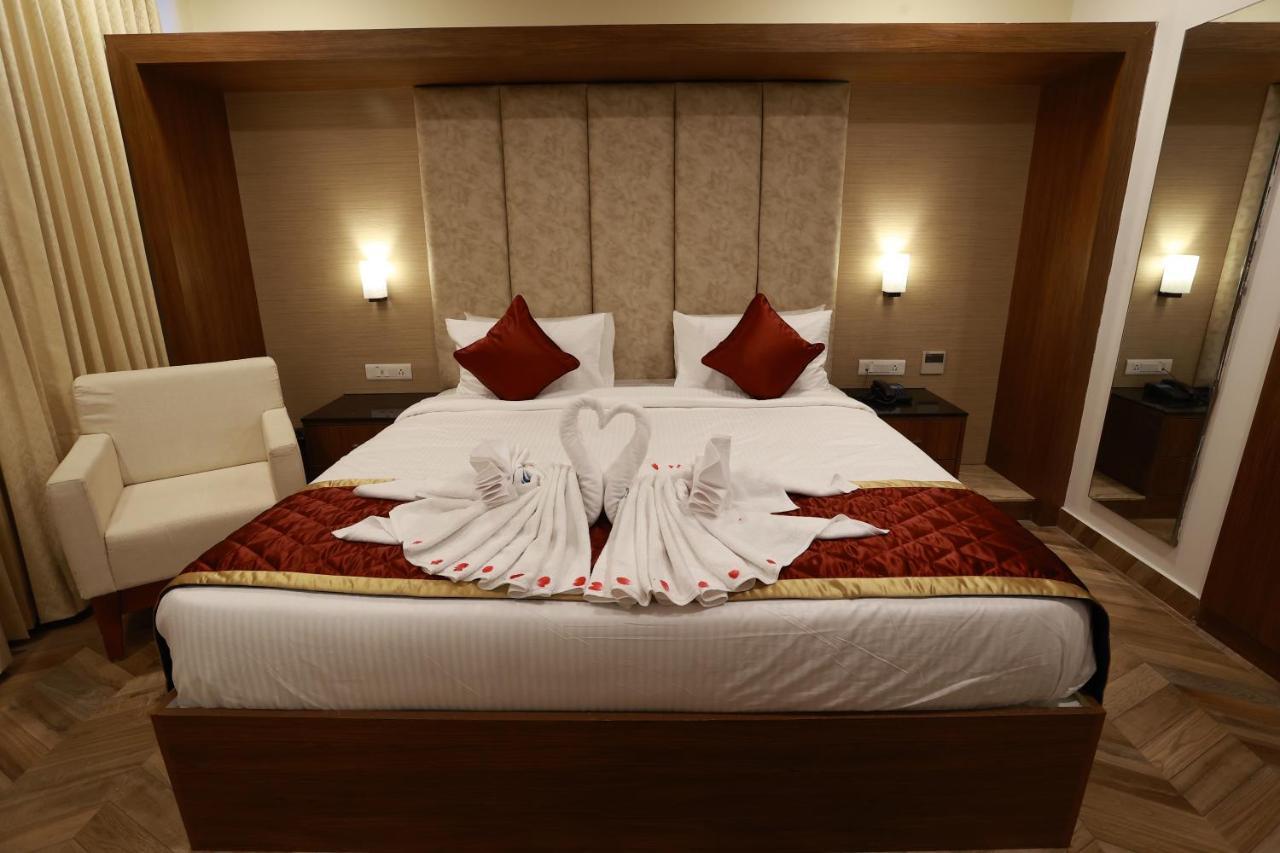 Hotel Bluemoon Tirunelveli Exterior photo