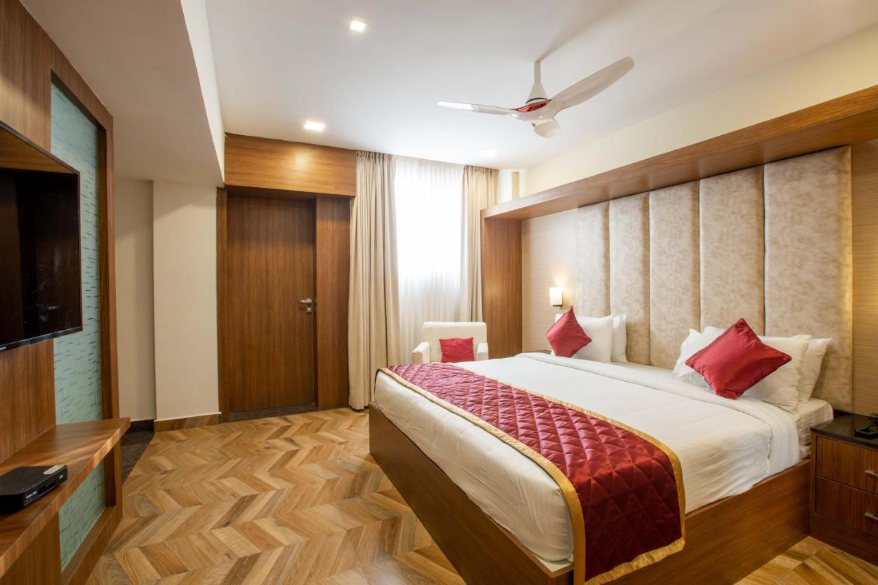 Hotel Bluemoon Tirunelveli Exterior photo